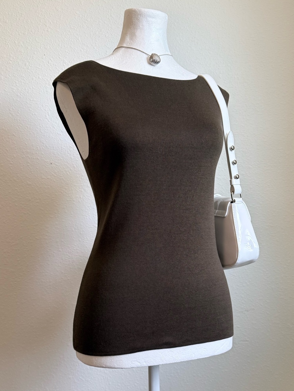 Vintage Coldwater Creek Silk Blend Boatneck Sleeveless Top 90s Minimalist Chic